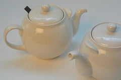 Chatsford Strainer Teapot White (10 Cup), 62 oz, Strainer Included