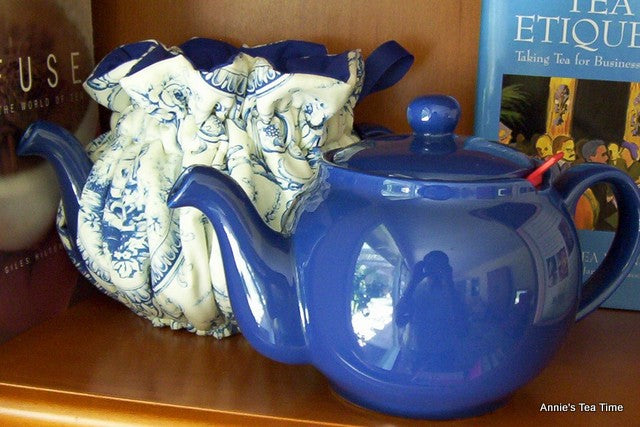 Chatsford Strainer Teapot Blue (6 Cup), Strainer Included