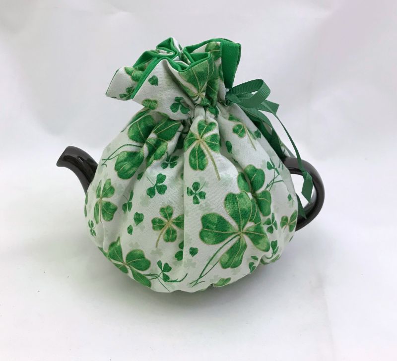 Lucky Shamrock 6-8 Cup Wrap Cozy by Cricklewood Cottage